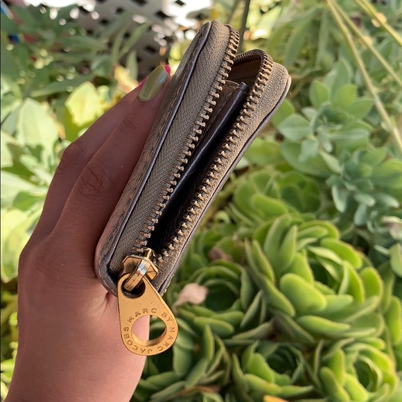 Marc Jacobs Wallet - Picture 4 of 4